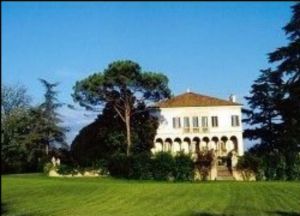 villa_avogadro